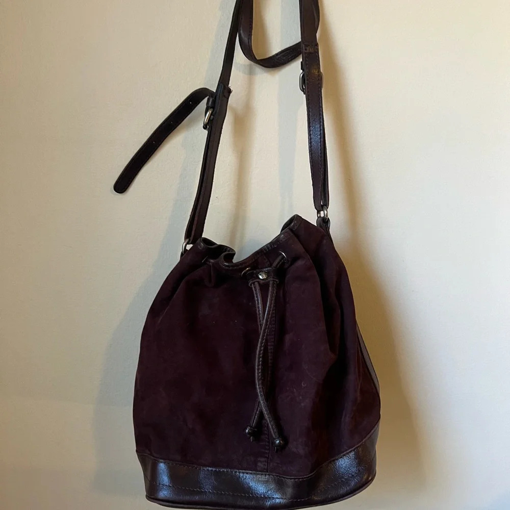 Patricia Nash Leather Melrose Plum Bucket Drawstring Handbag - Picture 8 of 9